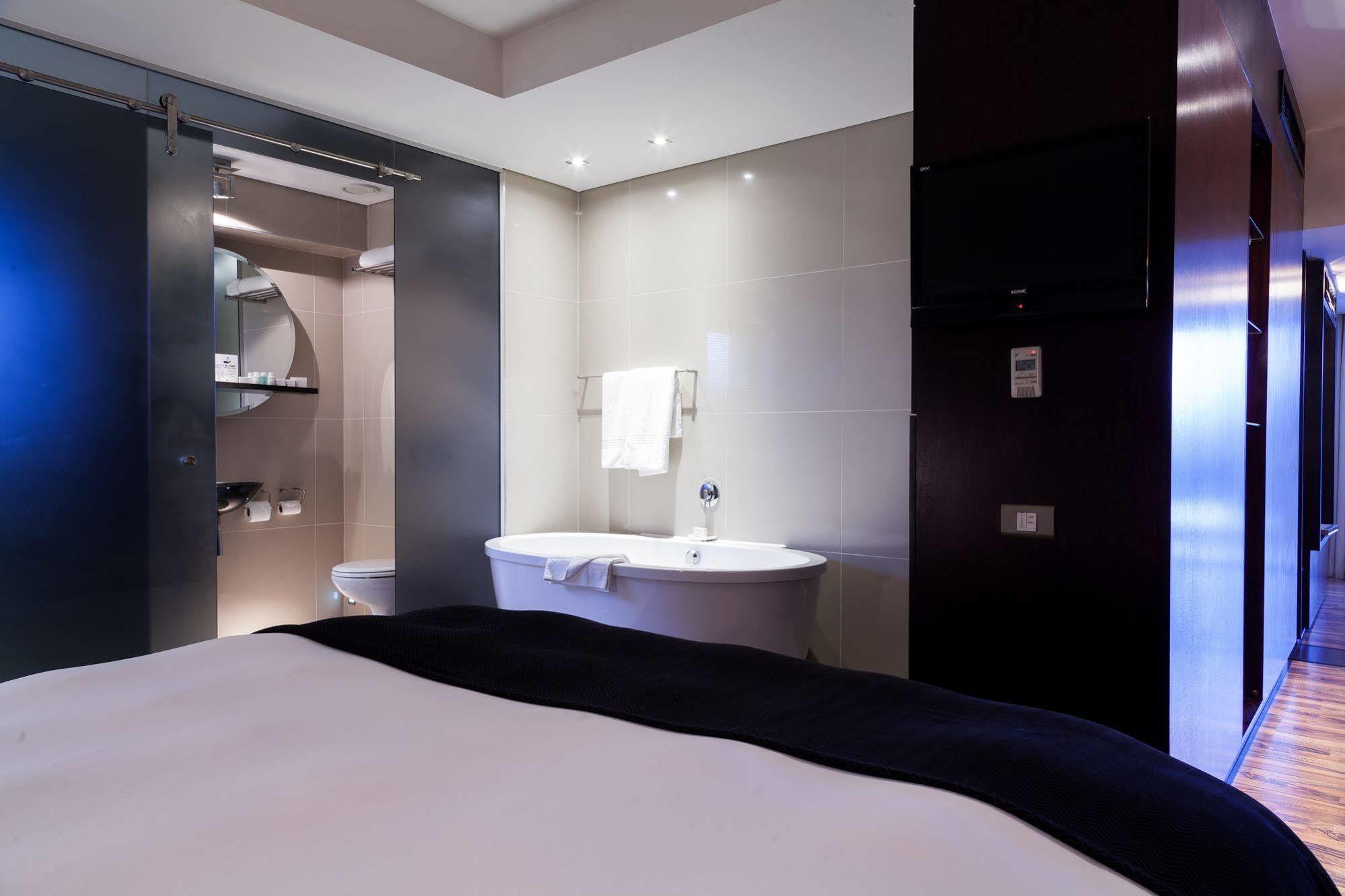 Colosseum Hotel